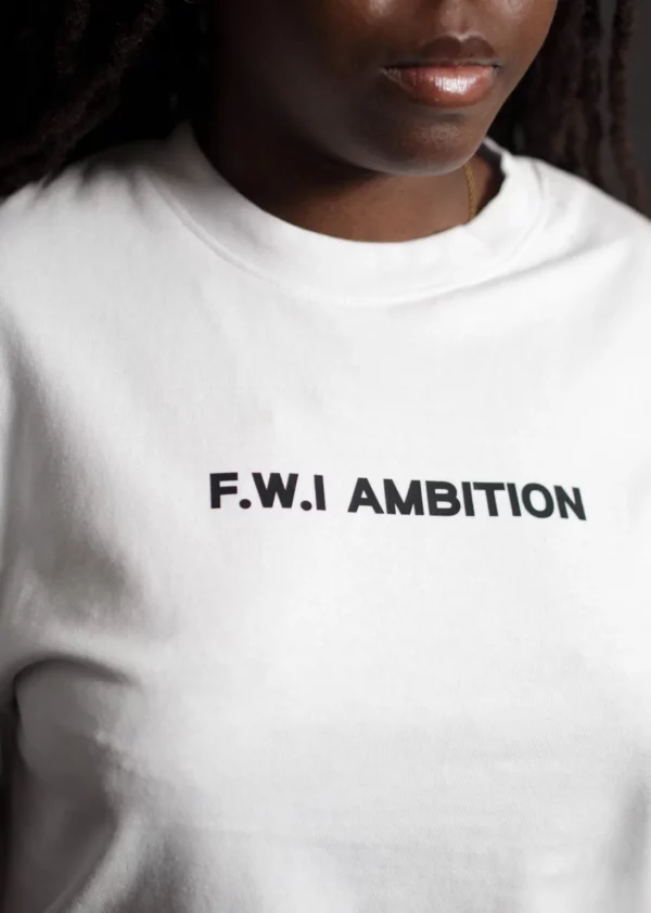 modele_grenn_t_shirt_blanc_noeline_fwi_ambition_2